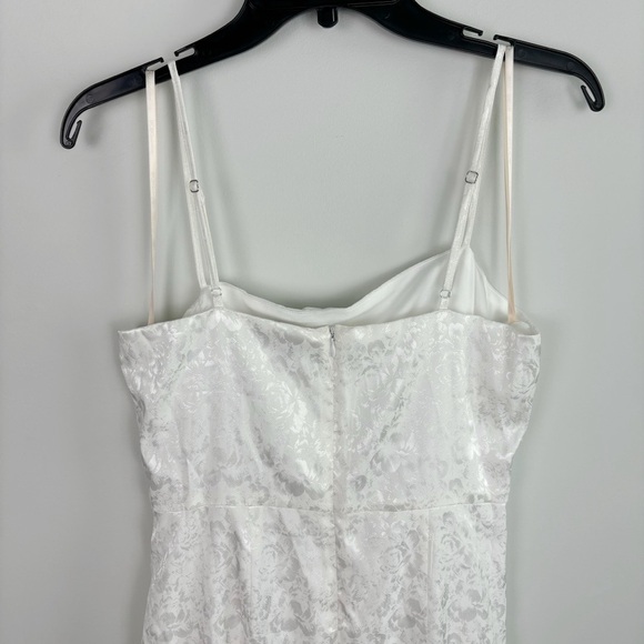 BCBGeneration Ruched Midi Dress in Cloud Size M - Picture 4 of 12